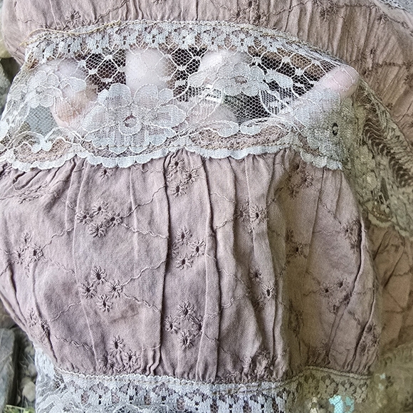 Eye Candy A-Line Tiered Skirt Eyelet Lace Ruffle Dusty Rose Pink Size M - Picture 4 of 7